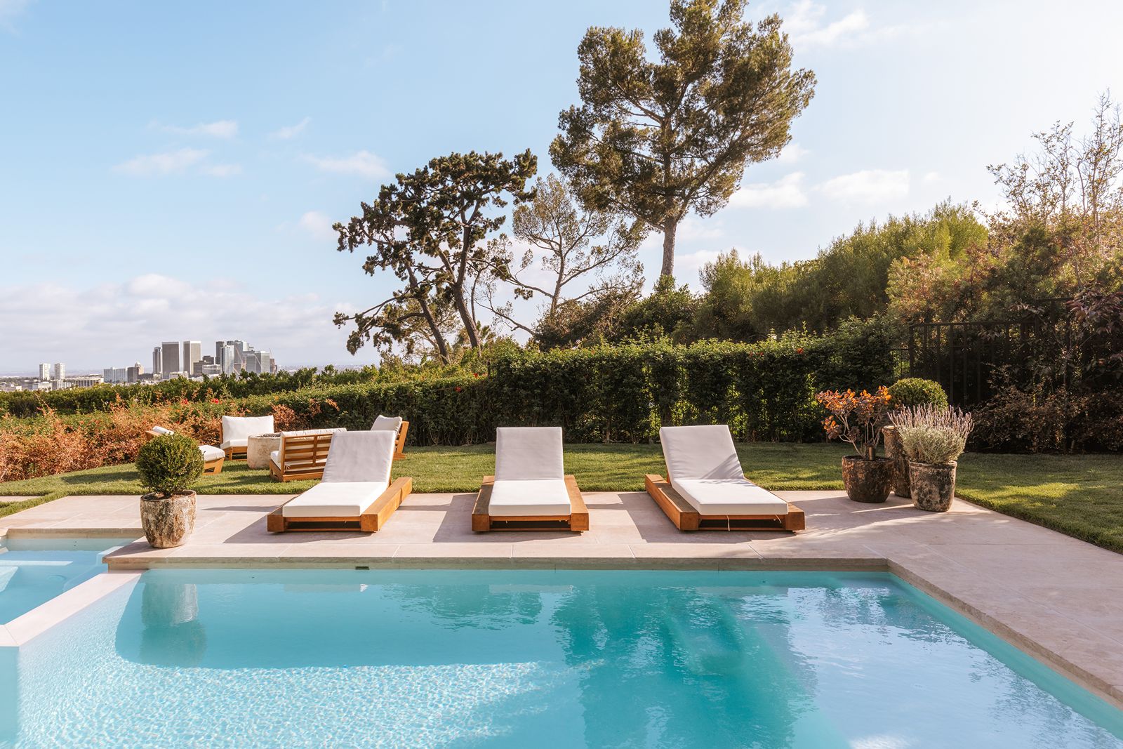 1122 La Altura Rd, Beverly Hills