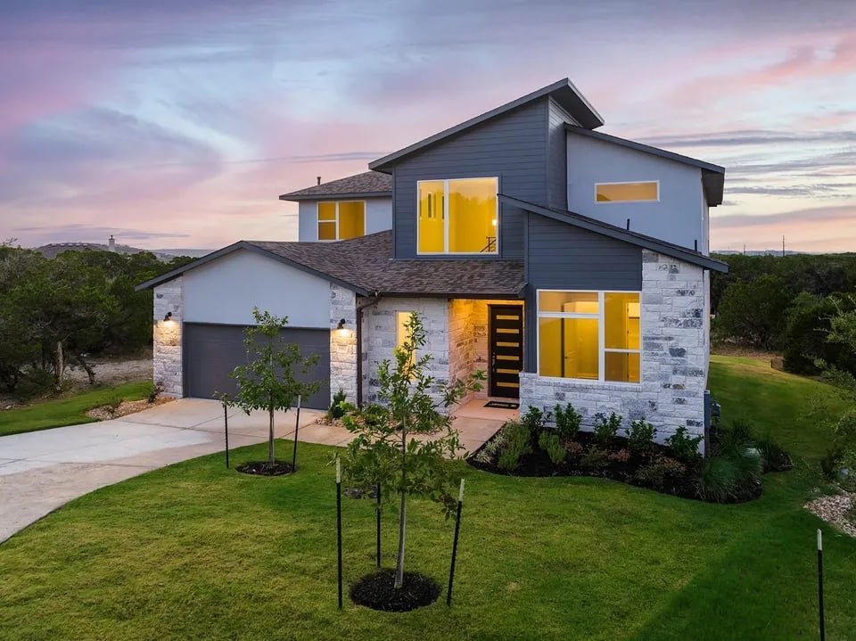19501 Diversion Cir