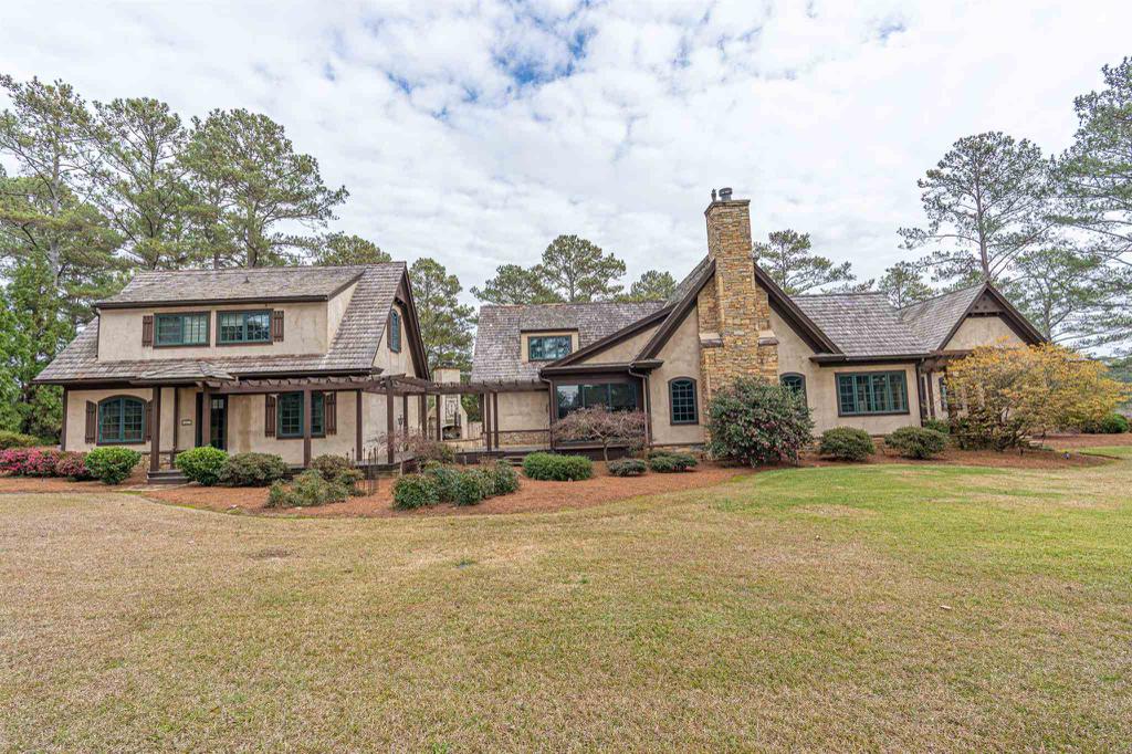 Cuscowilla on Lake Oconee