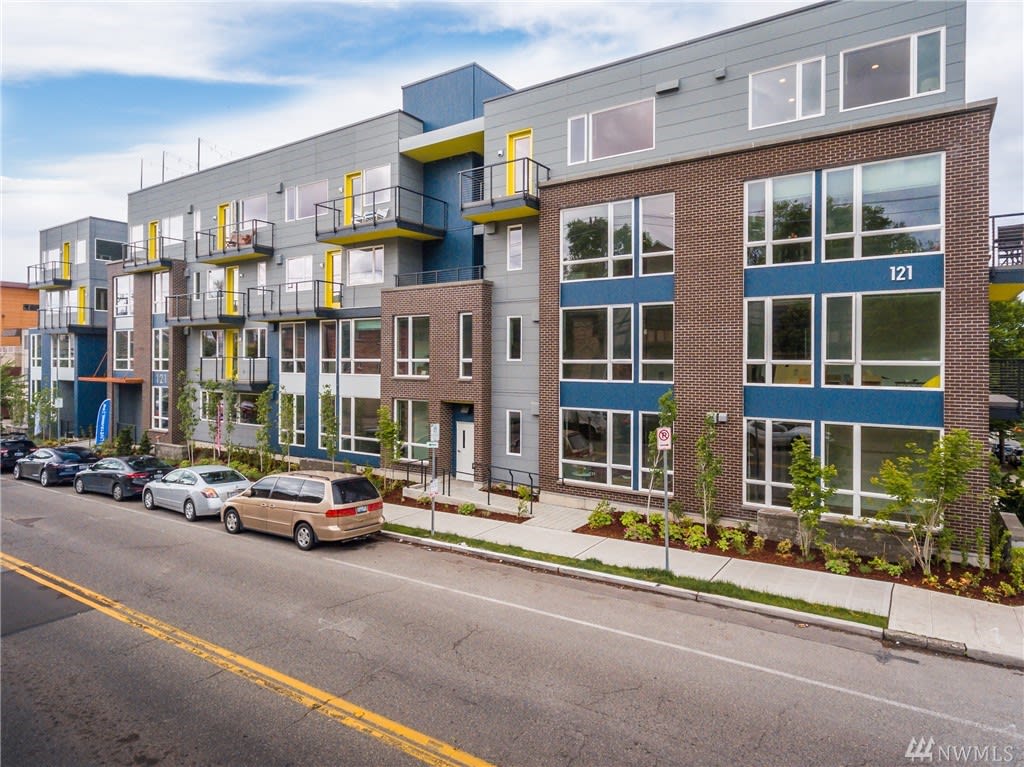 121 12th Ave E, #501