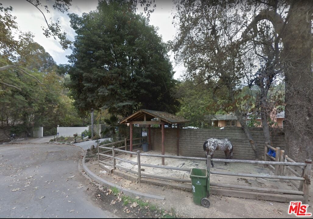 1511 Old Oak Rd