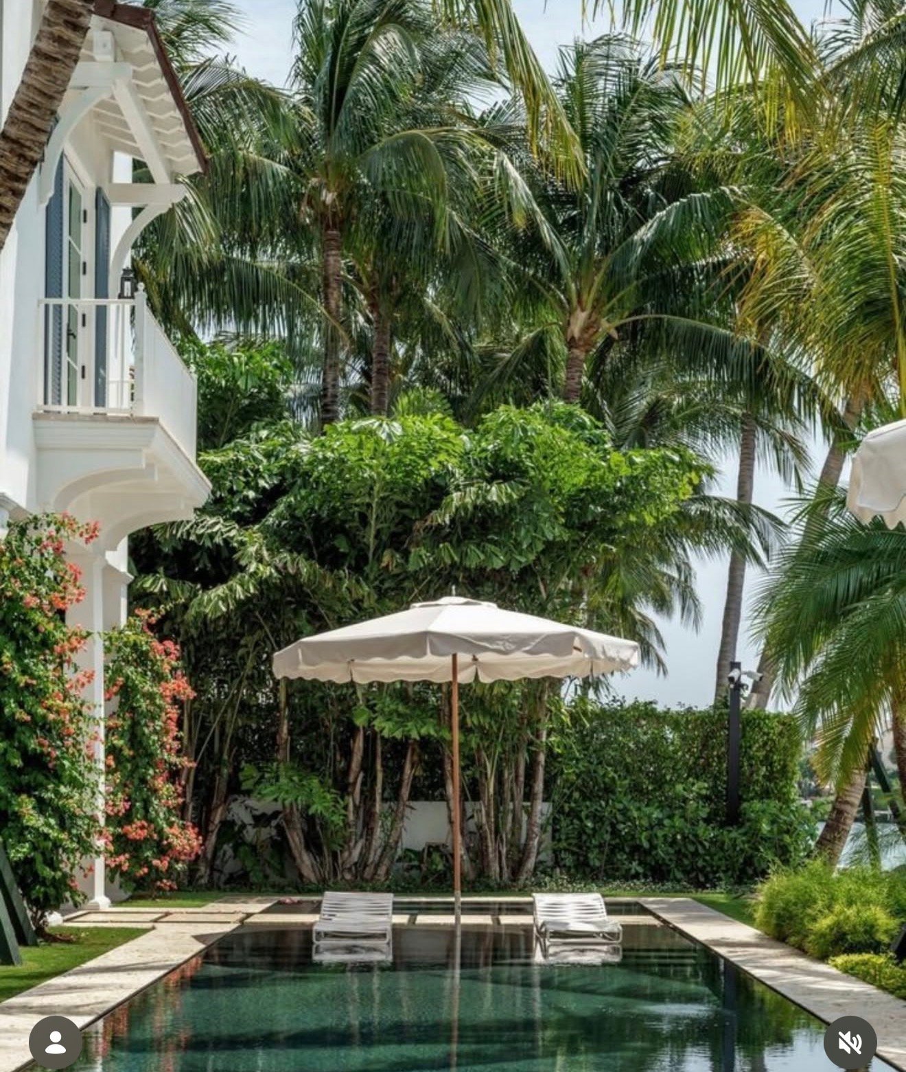 Private Naples garden terrace