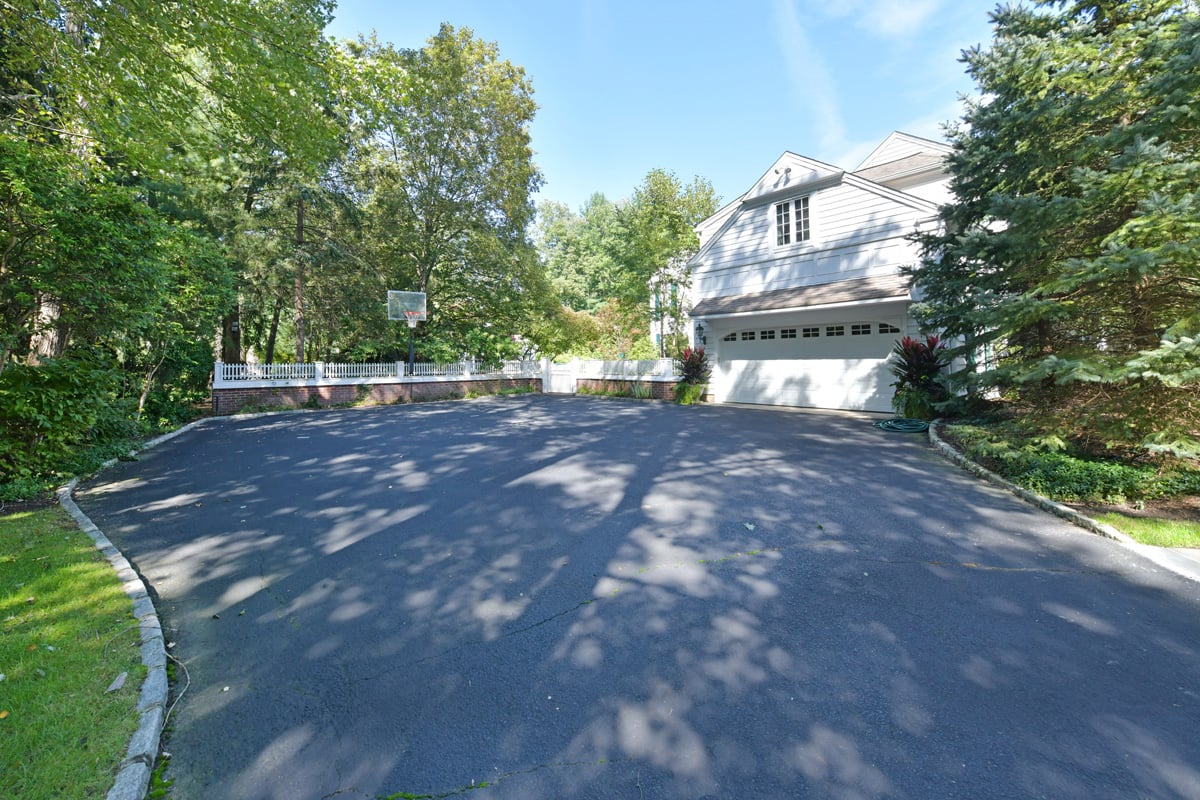 18 Powderhorn Rd