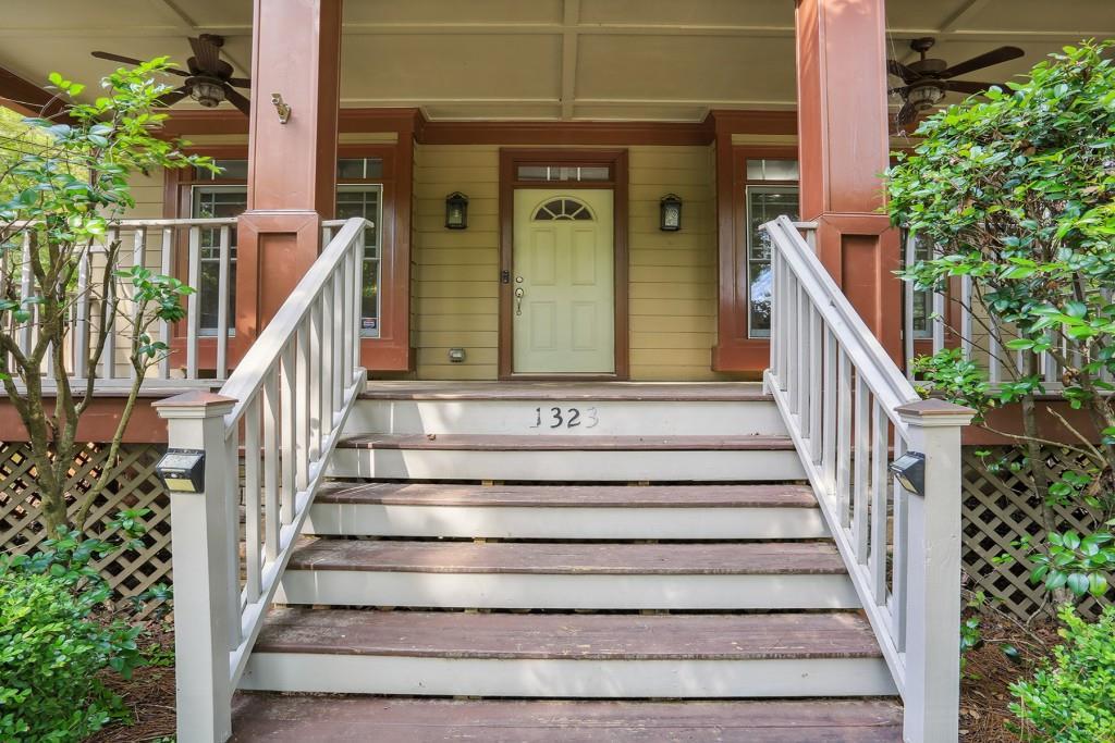 1323 Peachcrest Rd