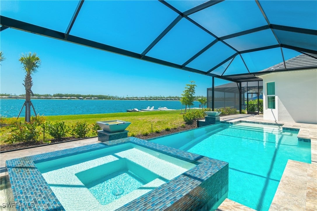 13896 Blue Bay Cir