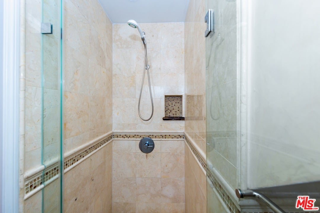 226 Le Doux Rd