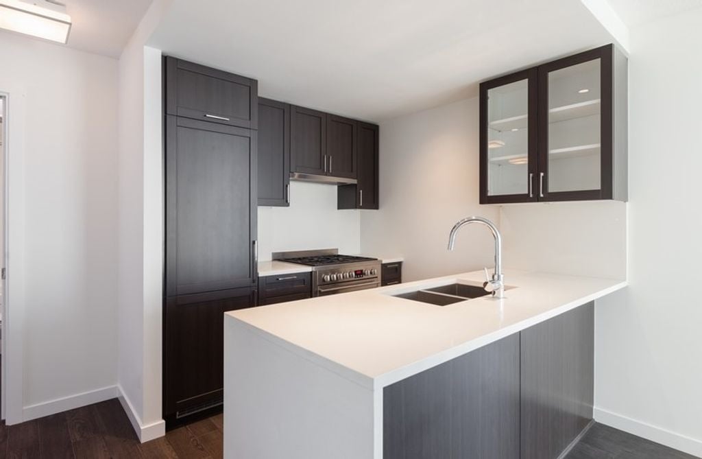 5665 Boundary Rd, #2104