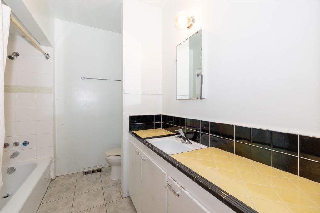 4251 Southwood St, #4249