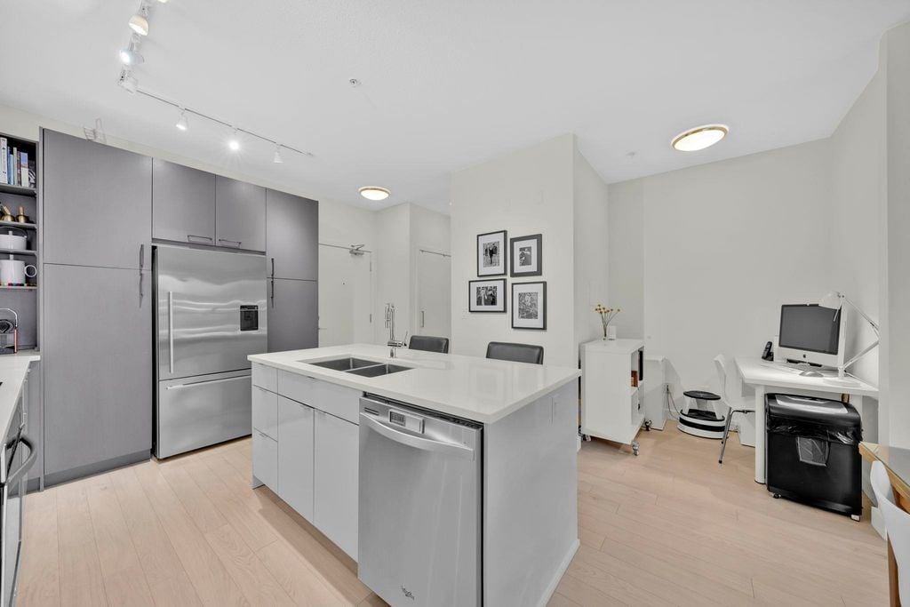 1621 Hamilton Ave, #407