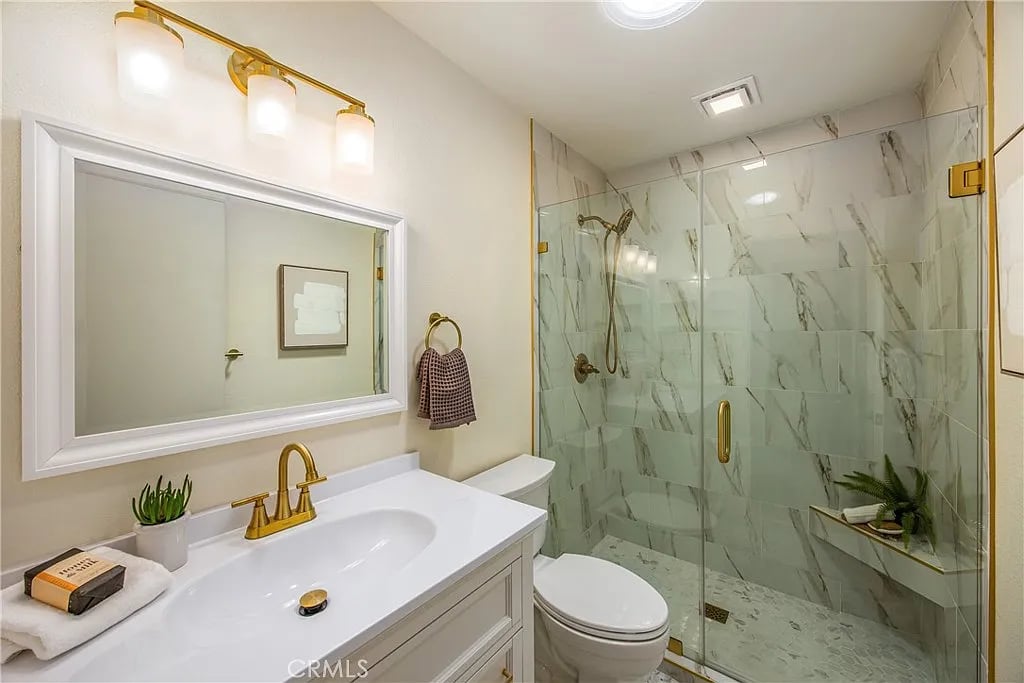 1456 Fernwood Dr