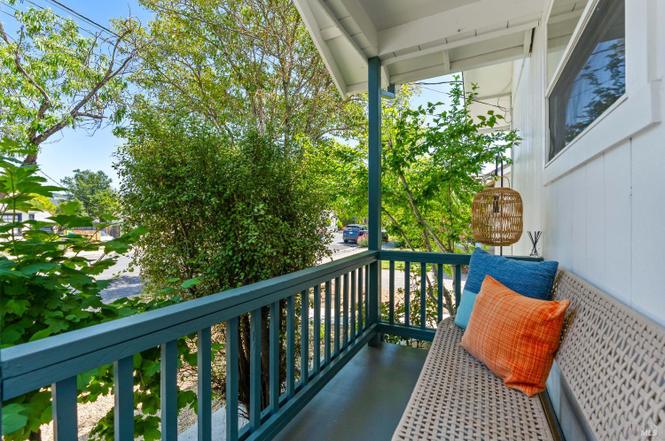2387 Yajome St