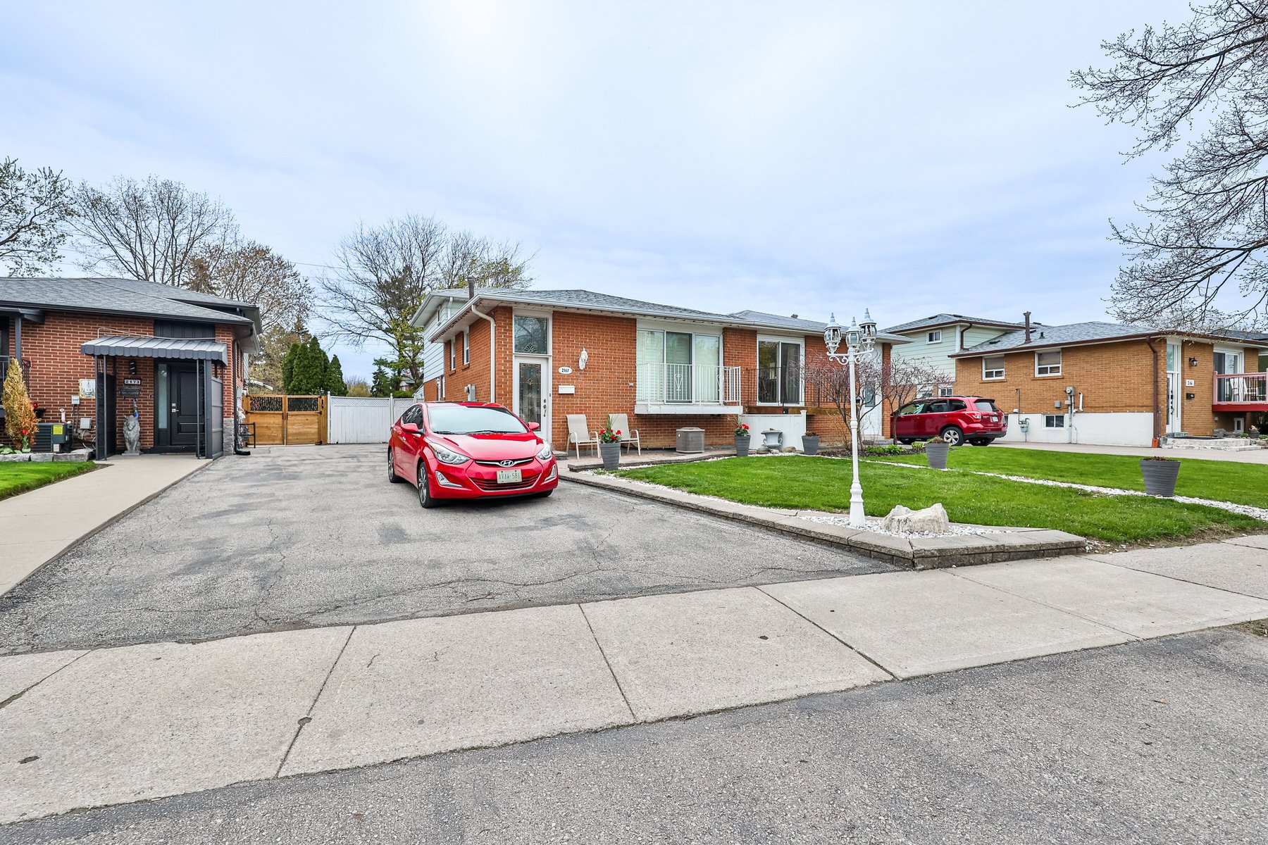 2167 Stir Cres