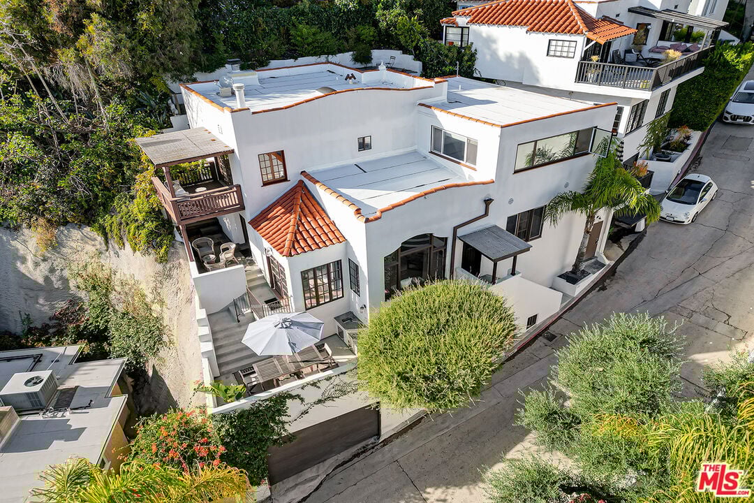 Gorgeous and thoroughly remodeled