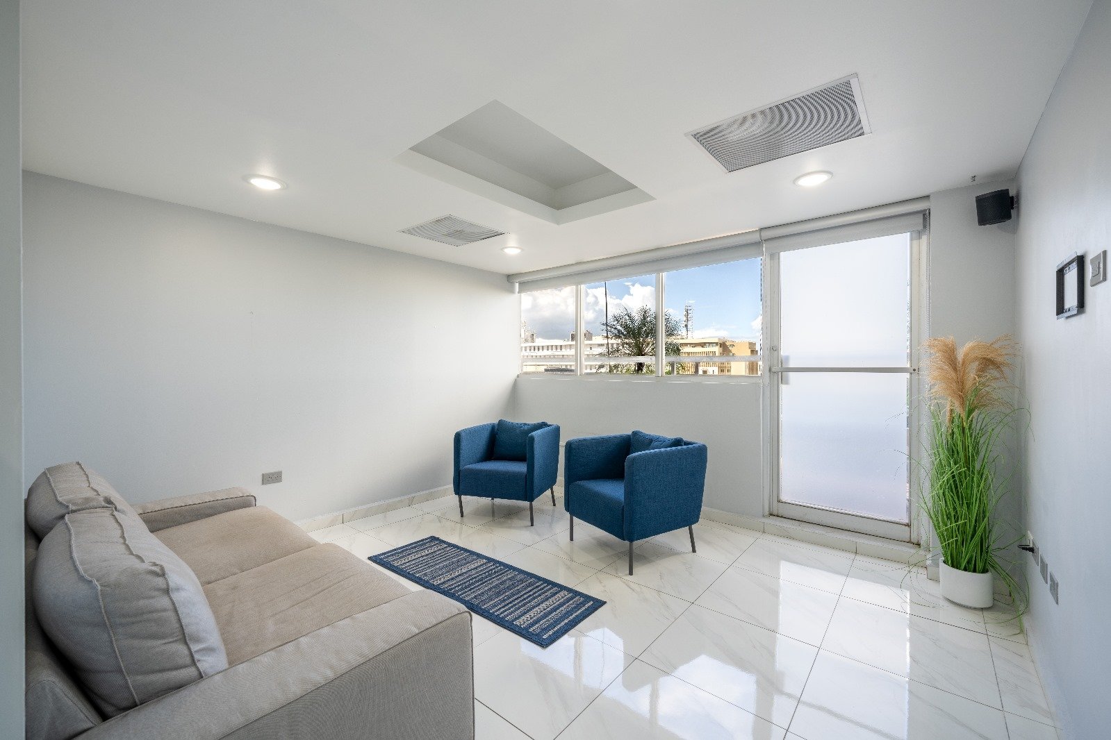 Office Space, VIG Tower, Santurce, PR 00907
