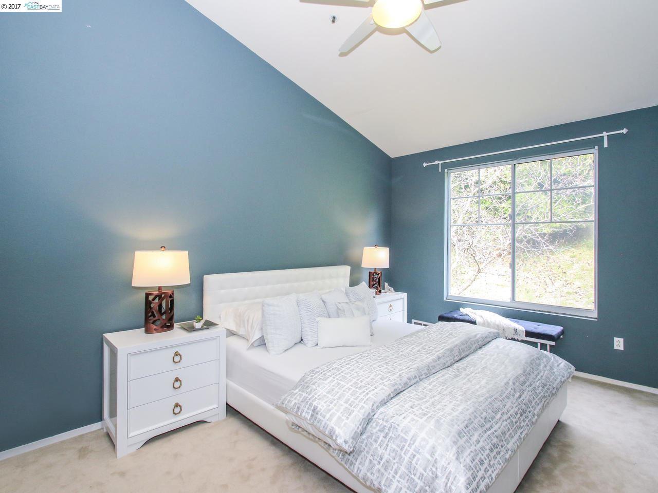 220 Caldecott Ln, #310