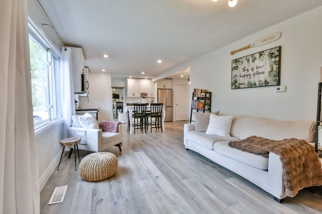 Bright and Welcoming