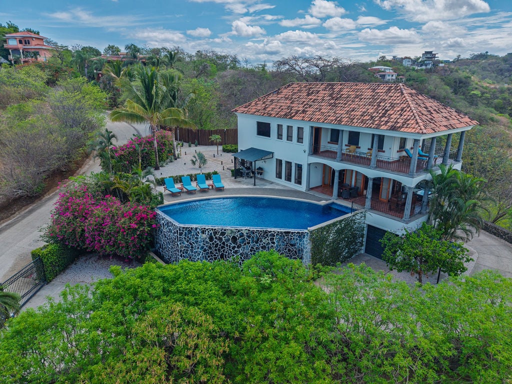 Casa de Estrellas | Elegant 4BR Ocean View Home in Pacific Heights, Potrero