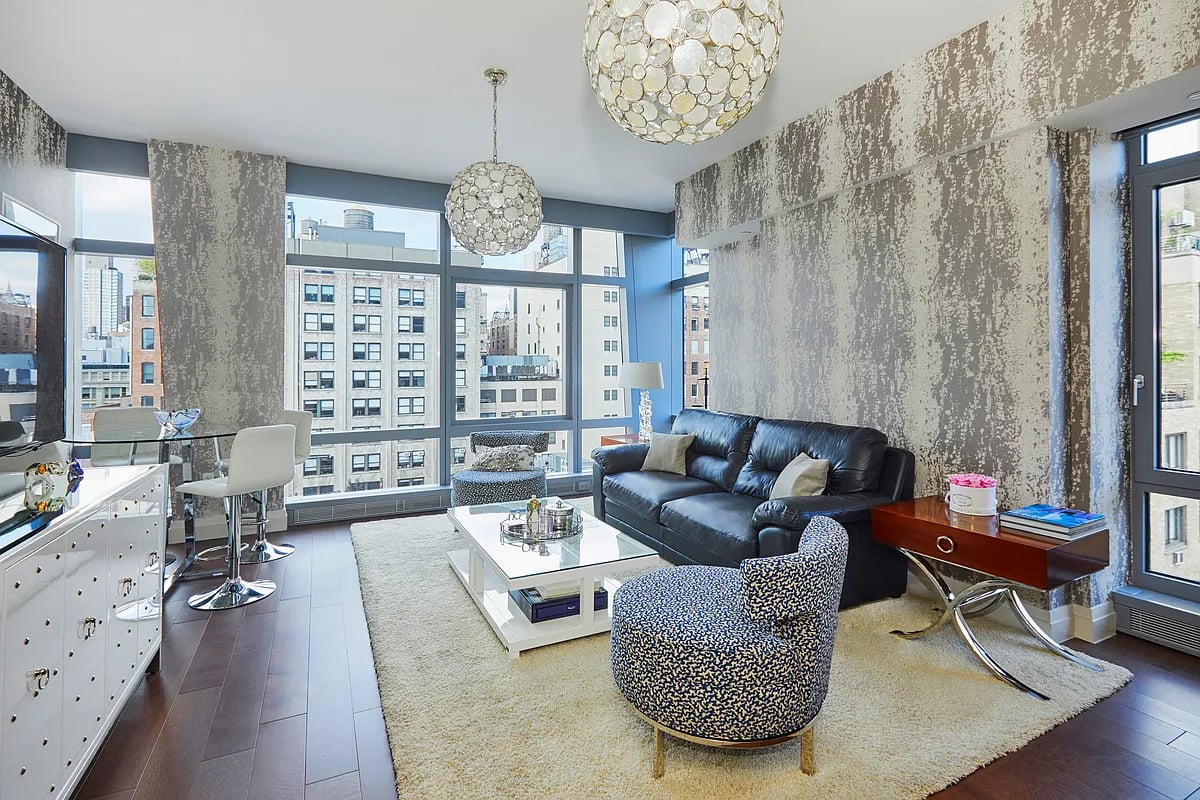 35 W 15th St, #8E