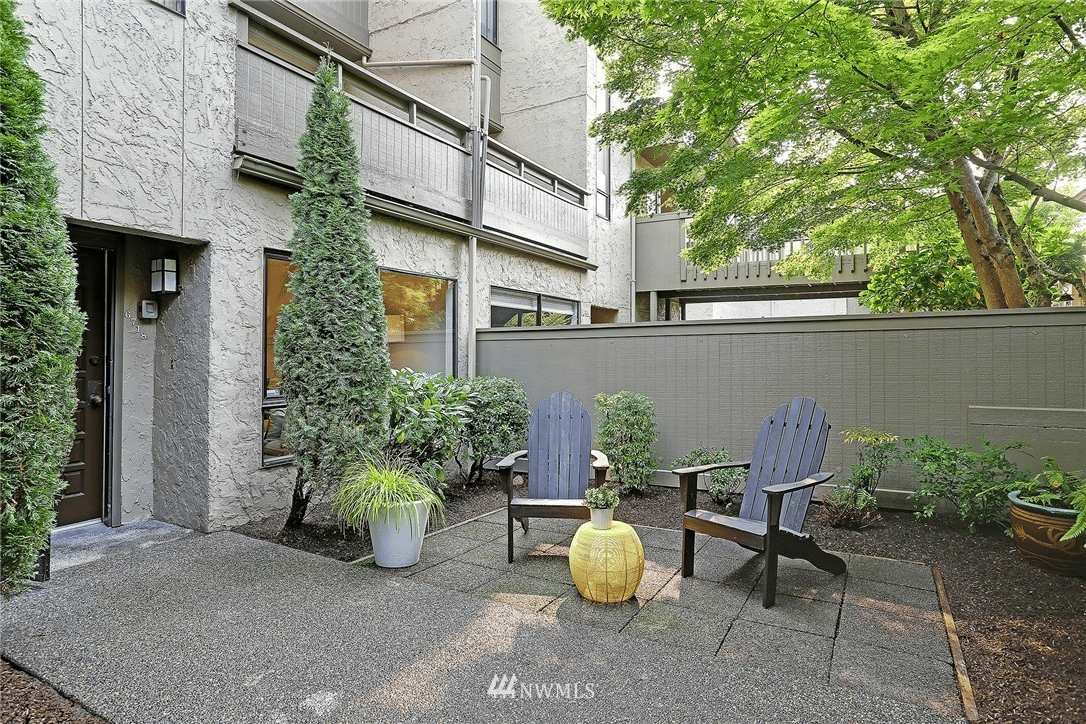 6718 Parkpoint Way NE, #E-204