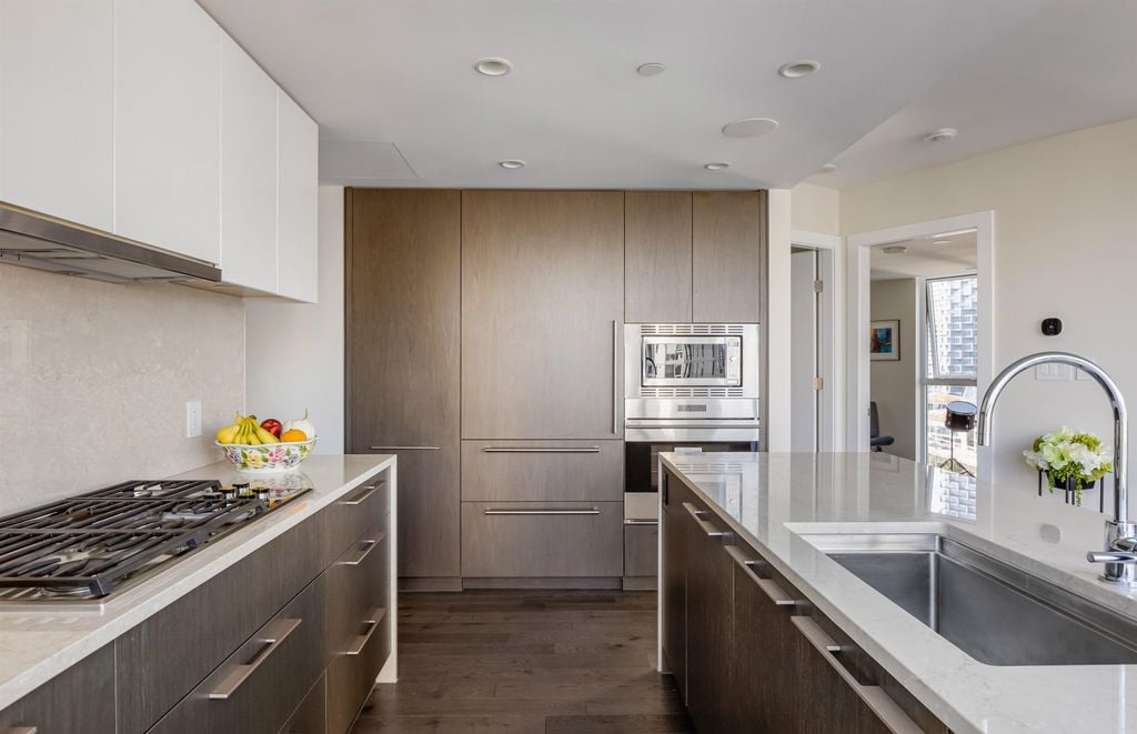 499 Pacific St, #1502