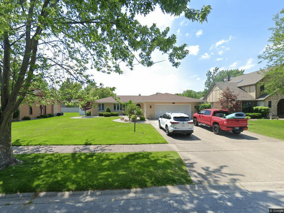 9810 Crimson Tree Ln