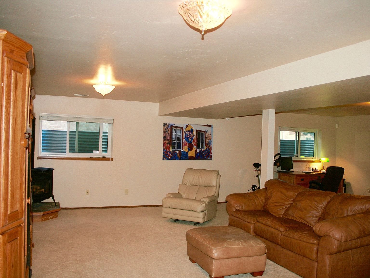 650 Coveglen Ct