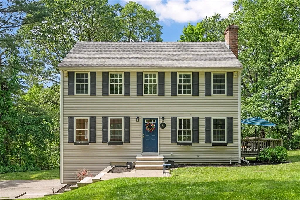 2 Thorndike Ave