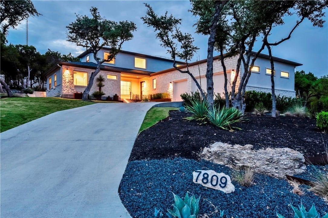 7809 Lazy River Cv