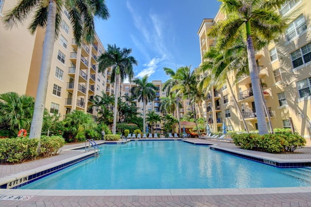 Flagler Pointe Downtown WPB Condos
