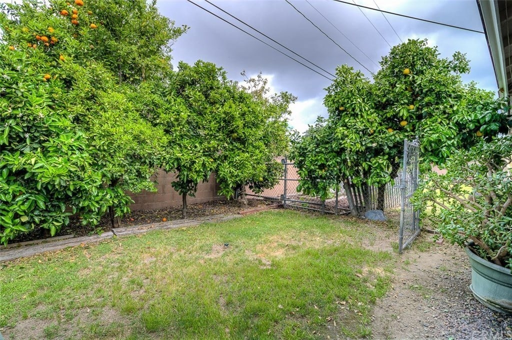 12341 Flagstone Pl
