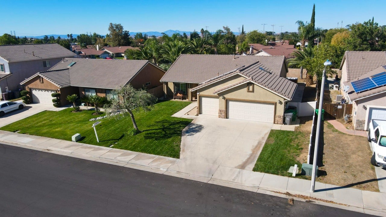 1713 Evan Way