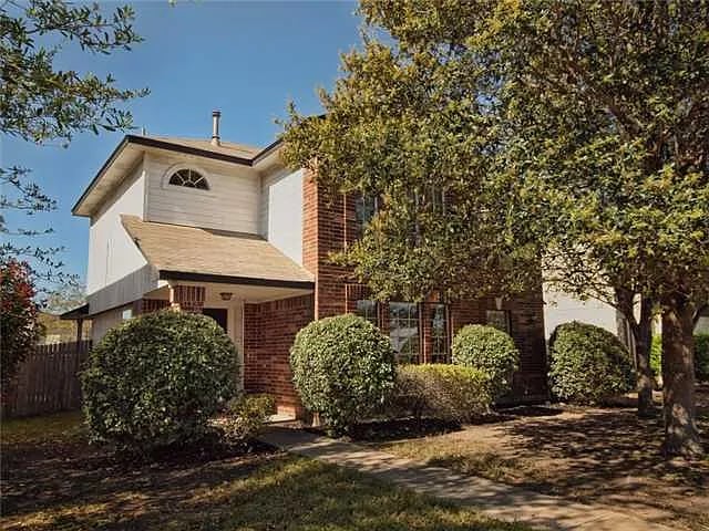 17105 Tobermory Dr