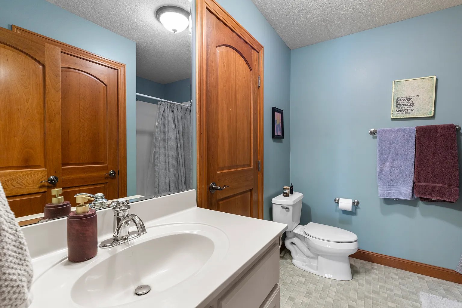 Hanson-Built Model Home on Quiet Cul-De-Sac