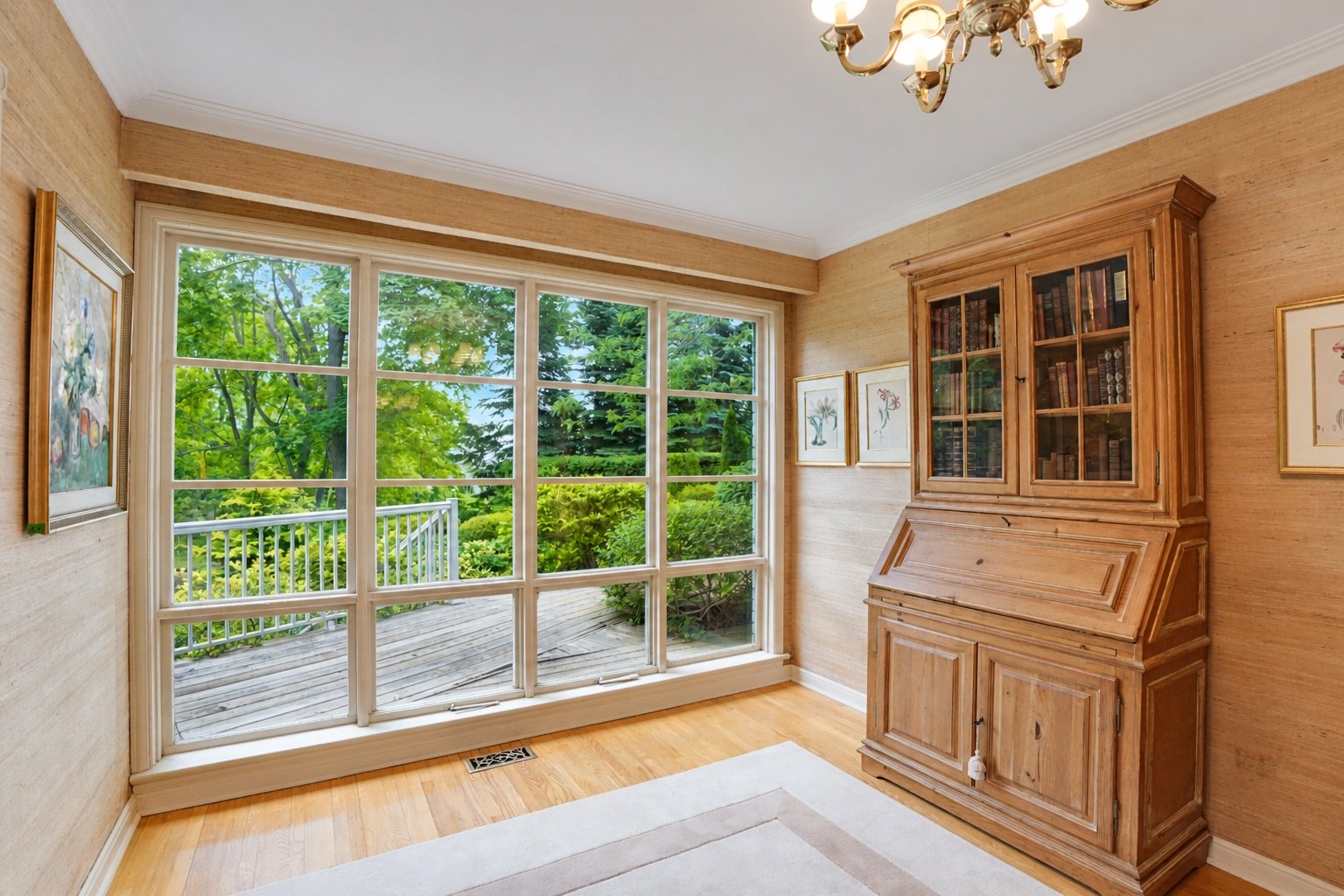 5052 Lakeshore Road, Burlington