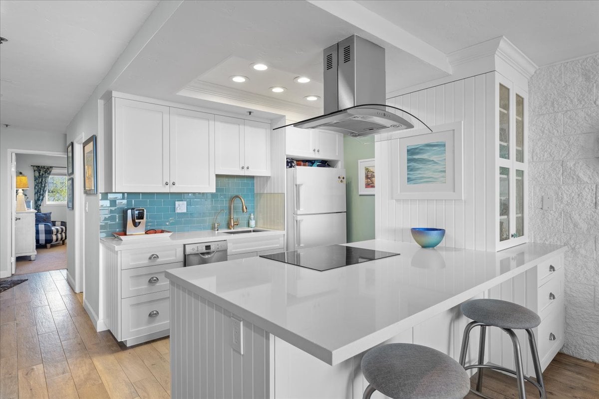 615 Esplanade #504 Redondo Beach