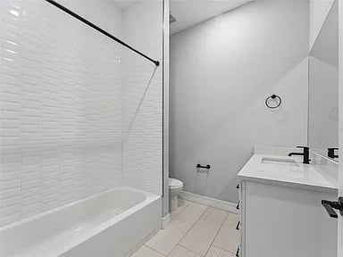 3421 W Horatio St #109