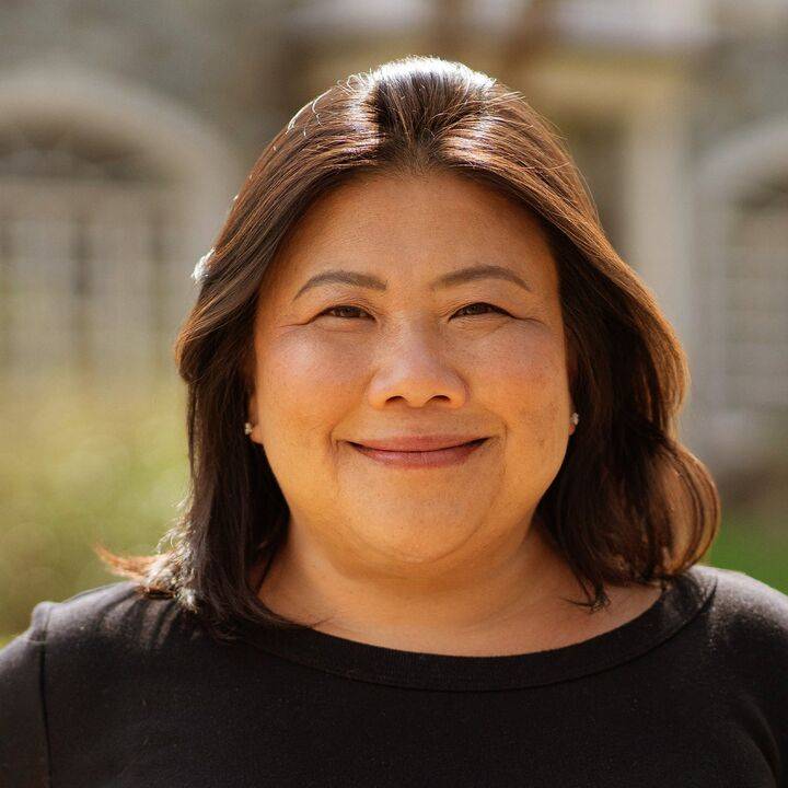 Helen Do