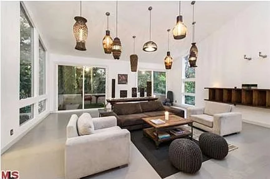 2321 Nichols Canyon Rd