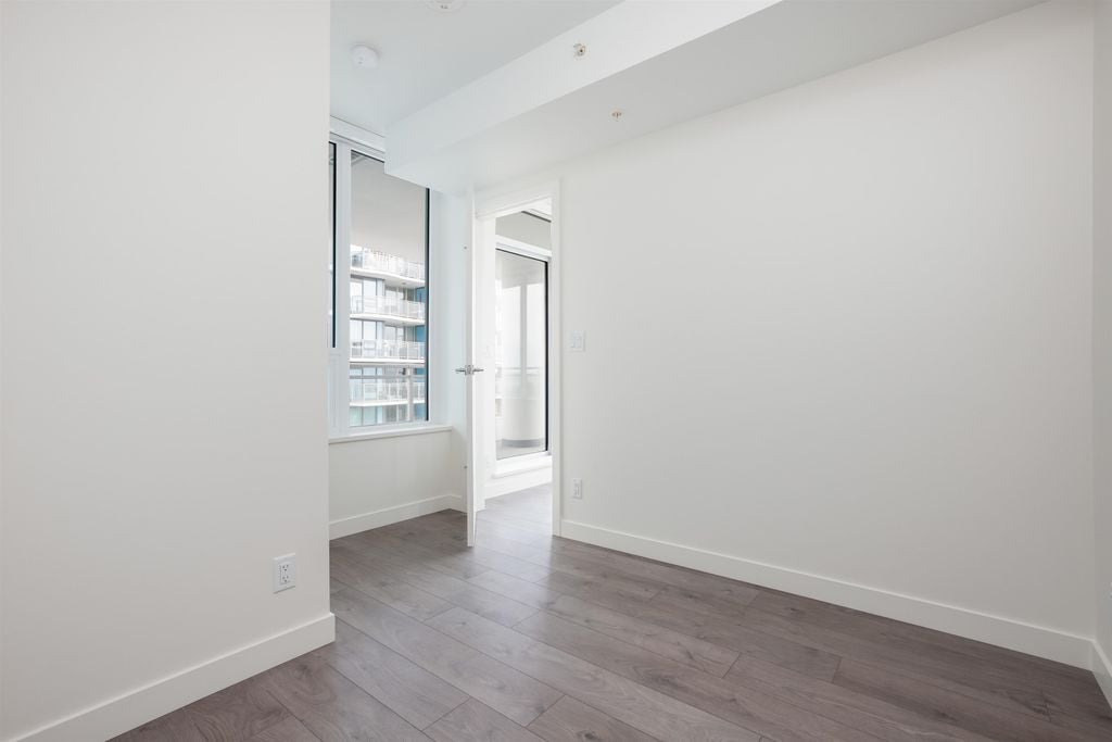 13318 104th Ave, #1608