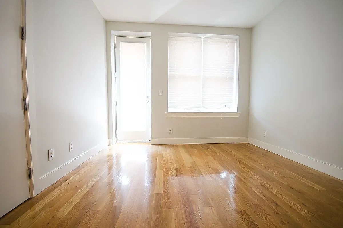28 Fayette Street 3R