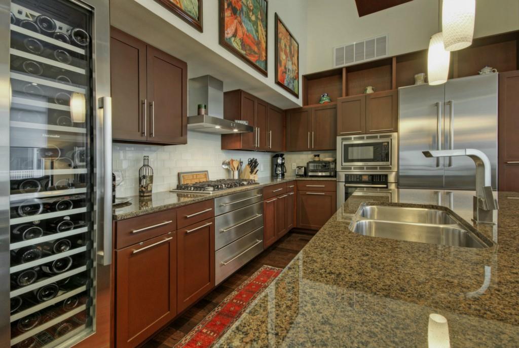 1600 Barton Springs Rd