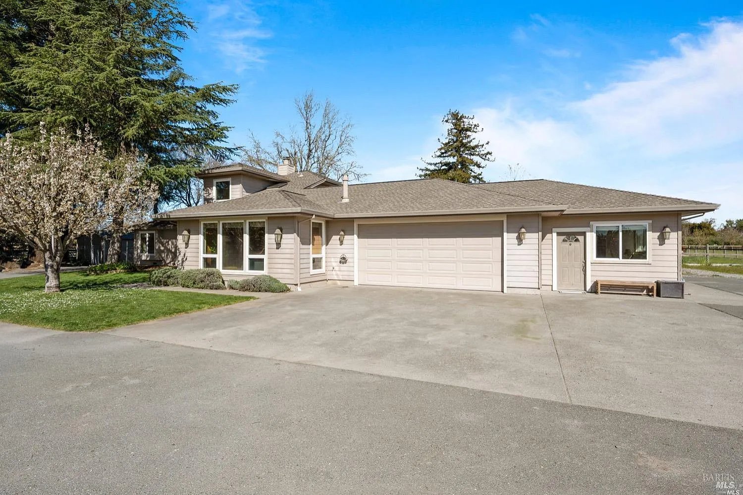 4100 Bisordi Lane