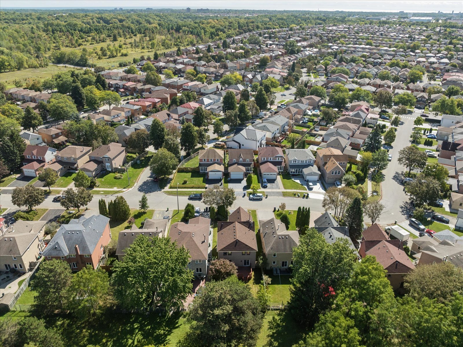 32 Valley Centre Drive