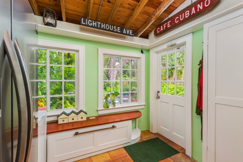 Chic Miami Beach Med-Deco Landmark Sells!