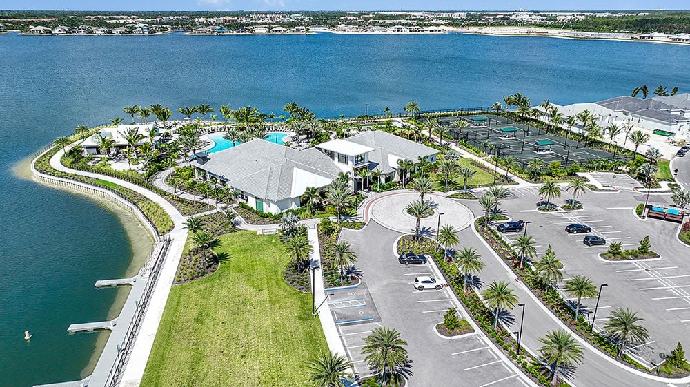 Esplanade Lake Club