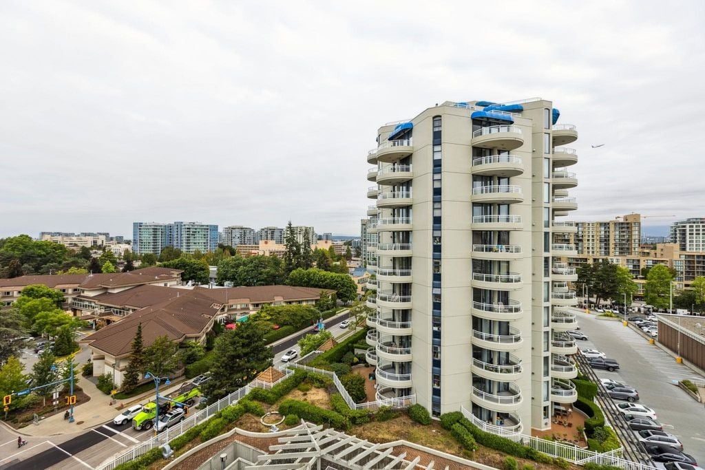 6088 Minoru Blvd, #1003