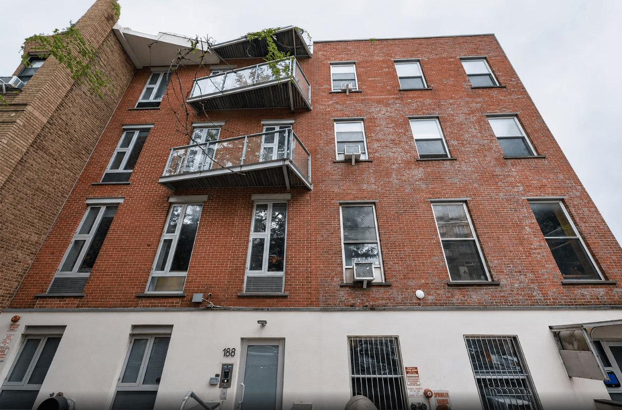 186-188 S 8th Street