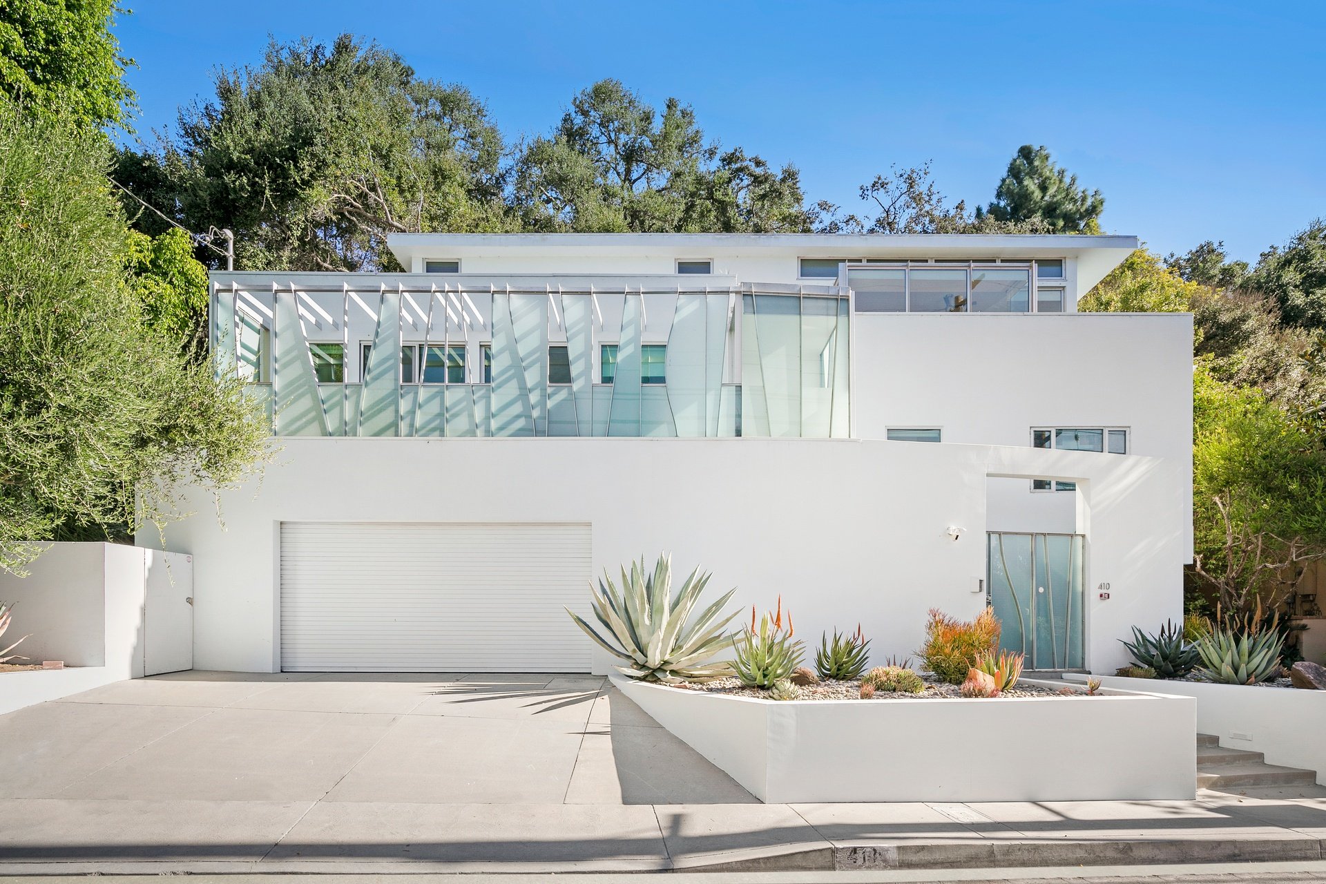 410 N Bundy Dr, Brentwood