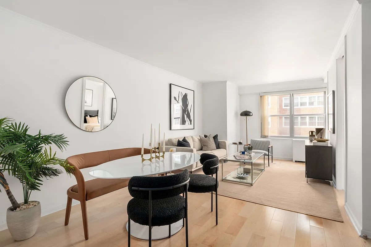 205 3rd Avenue, #8-P