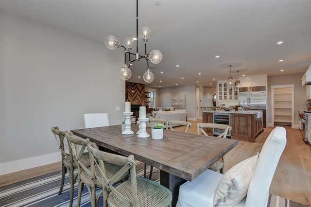 364 Bella Vista Ave